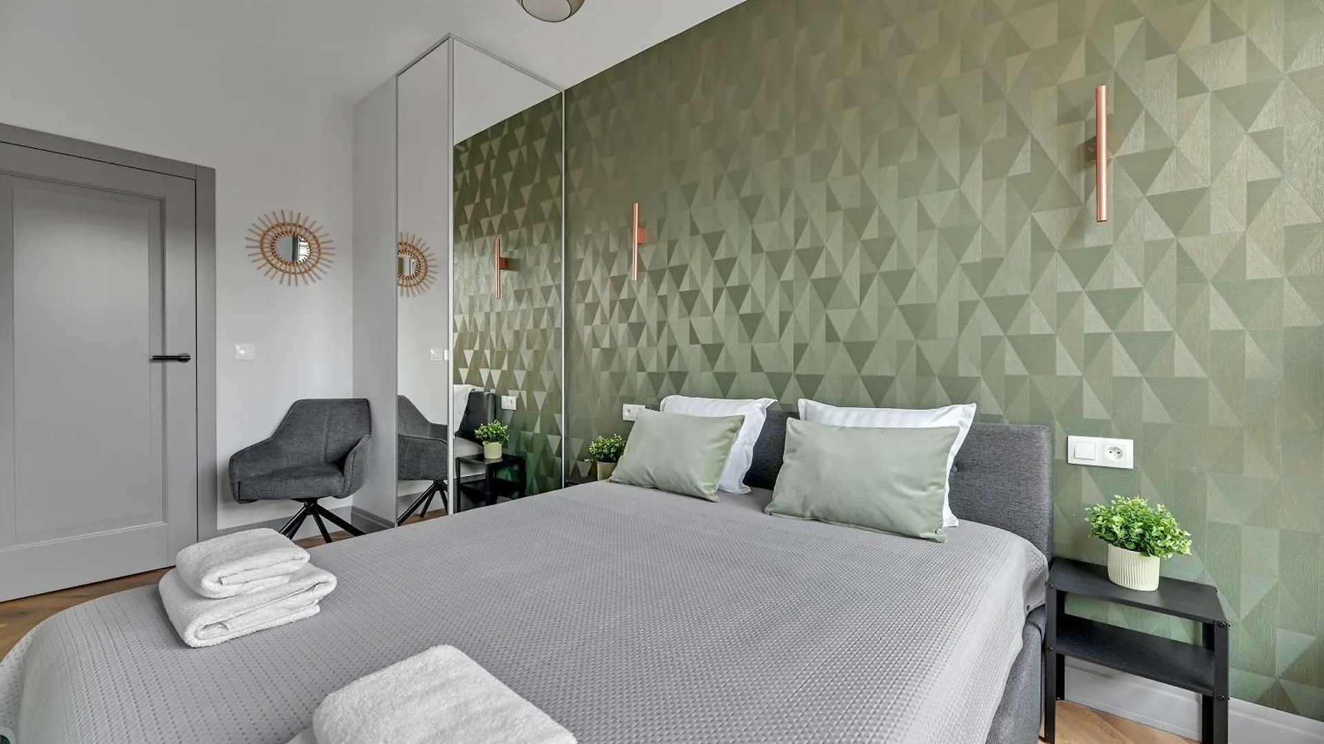 Doki Apartments By Staywin Gdańsk